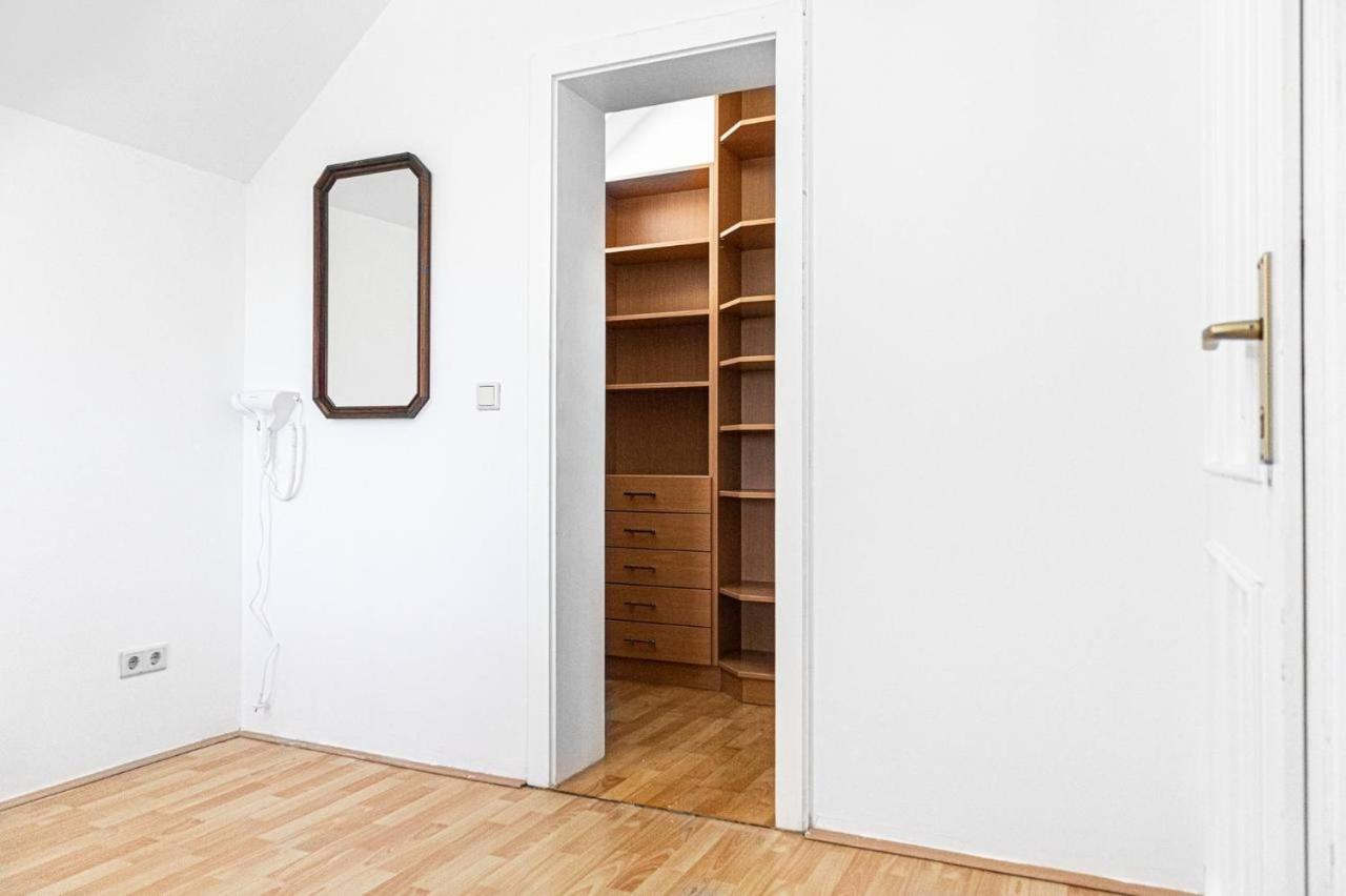 Comfortable Rooms In A Beautiful House Gd Вена Экстерьер фото